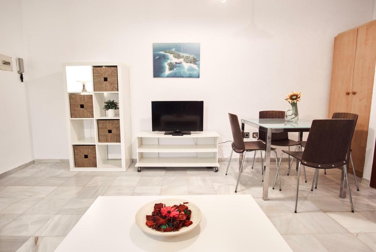 Pureza Oasis Suite Sevilla Bagian luar foto