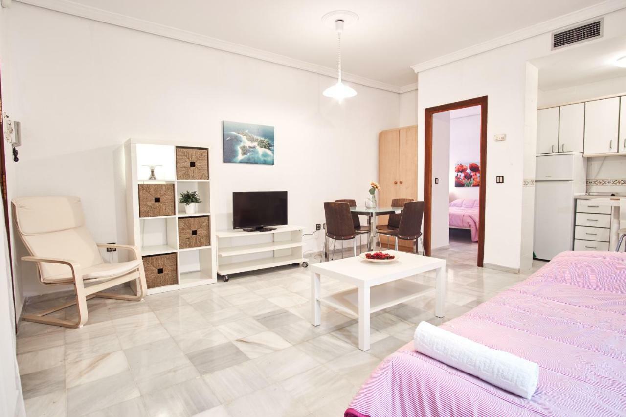 Pureza Oasis Suite Sevilla Bagian luar foto