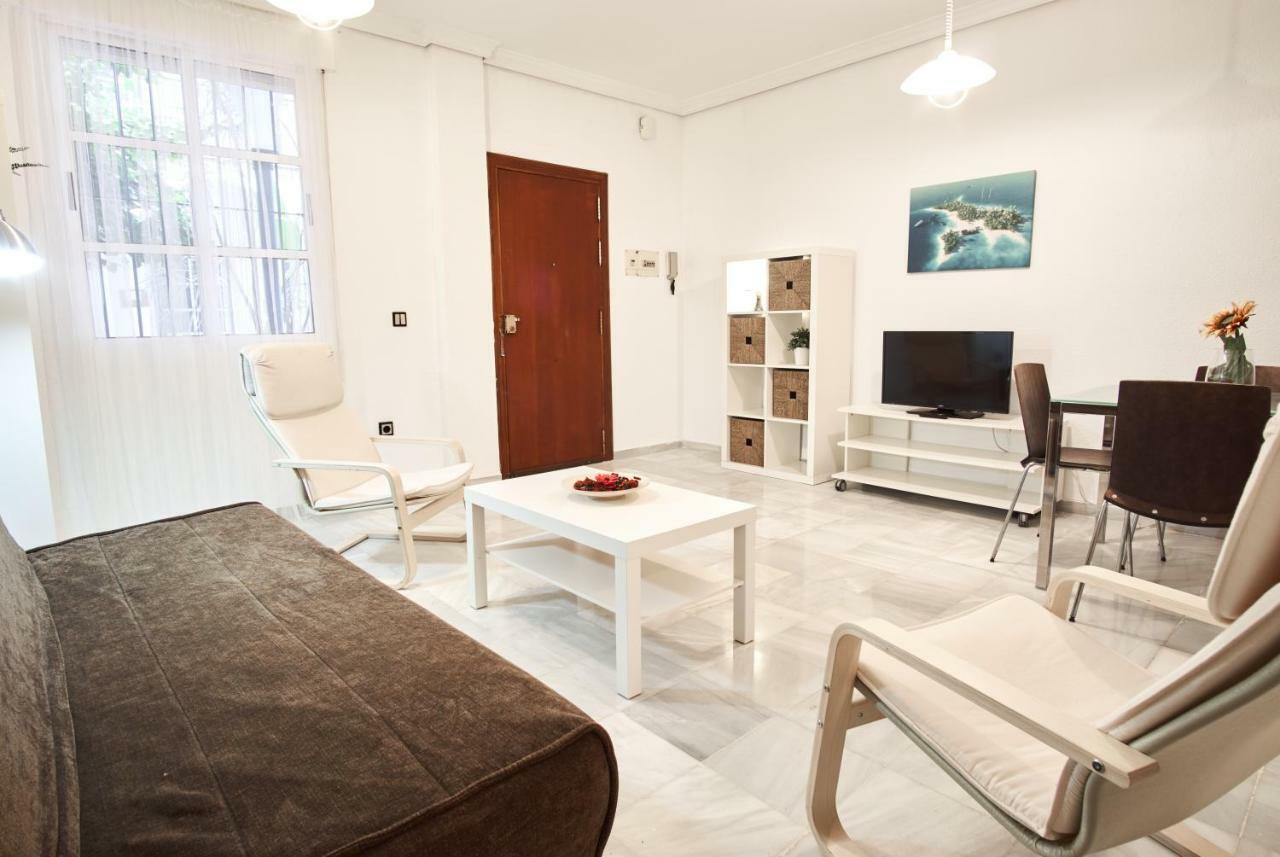Pureza Oasis Suite Sevilla Bagian luar foto