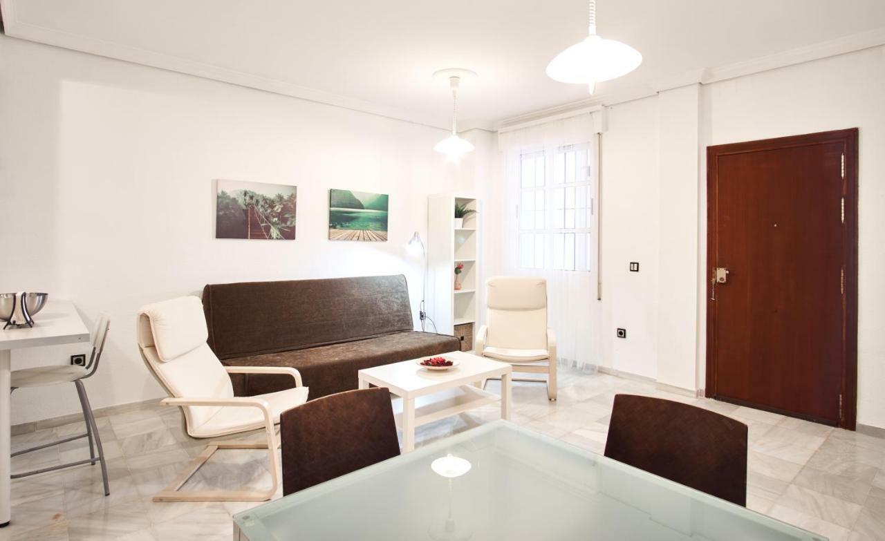 Pureza Oasis Suite Sevilla Bagian luar foto