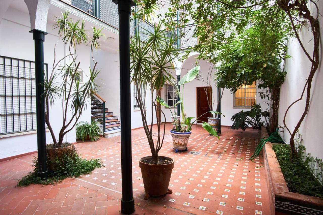 Pureza Oasis Suite Sevilla Bagian luar foto
