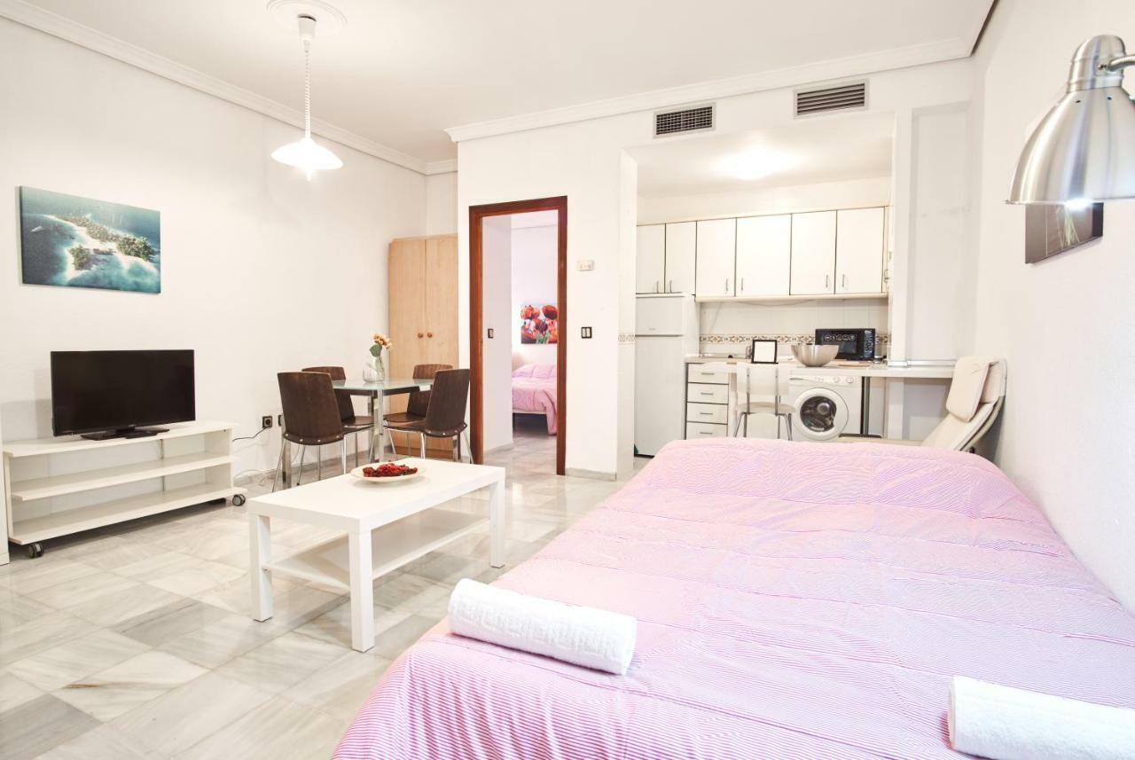 Pureza Oasis Suite Sevilla Bagian luar foto