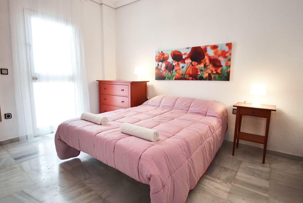 Pureza Oasis Suite Sevilla Bagian luar foto